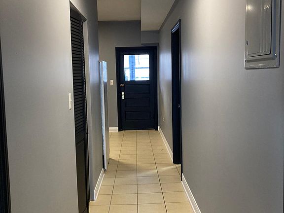 4th image of 2224 N Mobile Ave #G