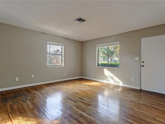 4th image of 1429 Asher Ln