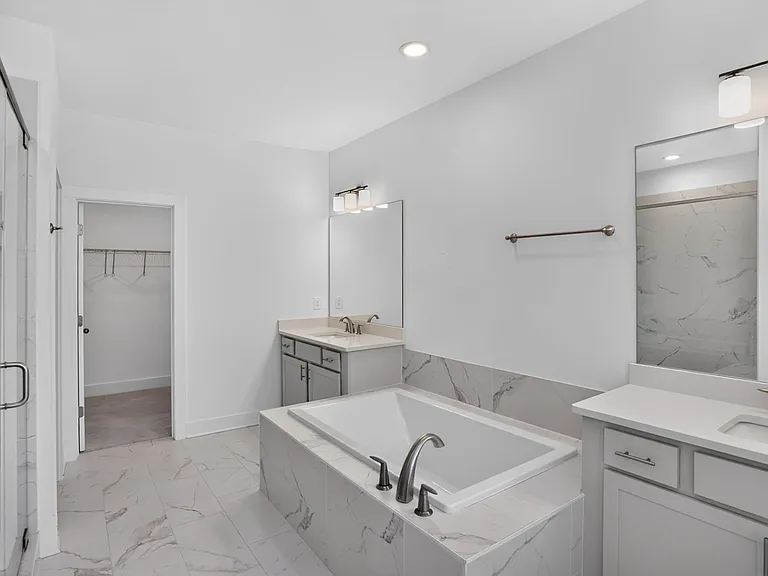 1241 Westshore Dr — Photo 24