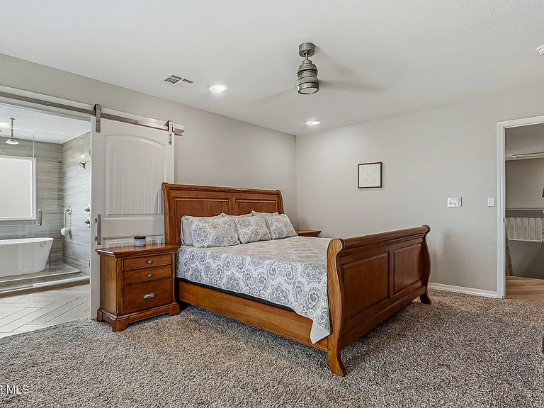 672 La Entrada Cir — Photo 21