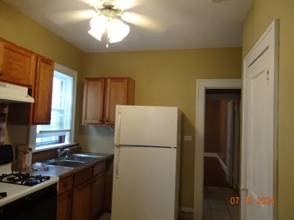 (undisclosed Address), Minneapolis, MN 55407
