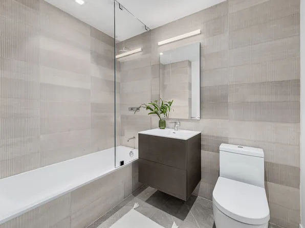 75 1st Avenue image 12 of 24