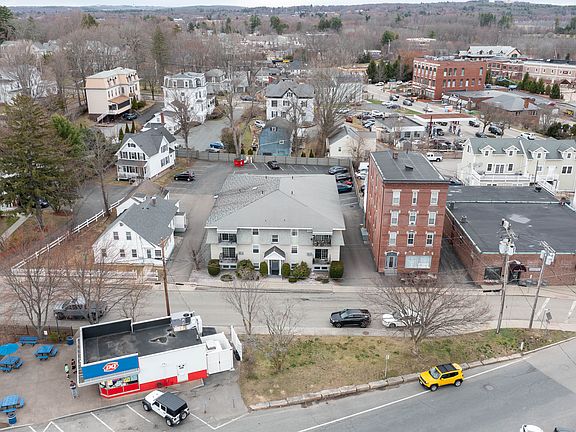 2nd image of 13 Summer St Unit 5