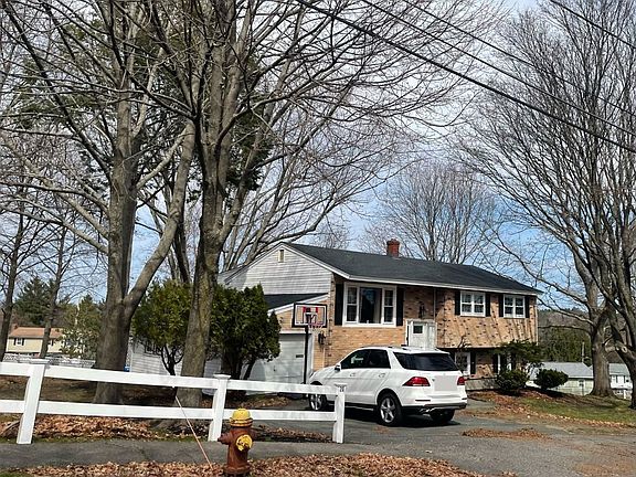 3rd image of 20 Truman Rd