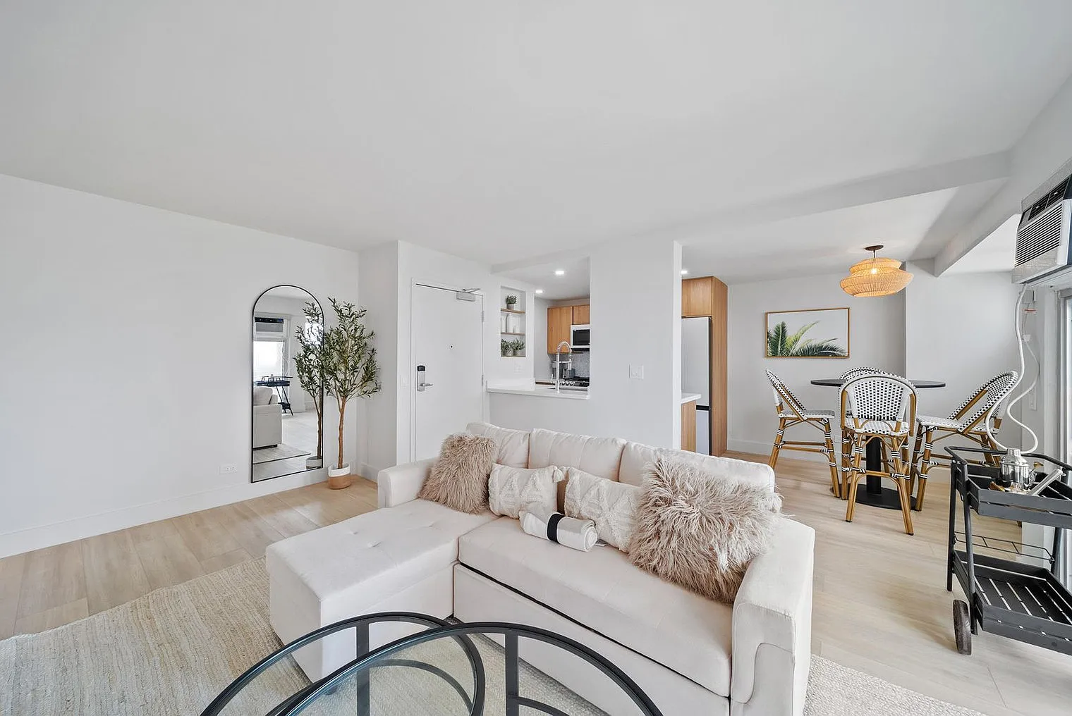 2 bed, 2.0 bath, 990 sqft, $15,693 — Photo 3