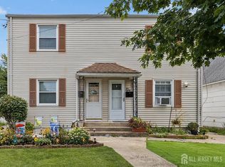 580 S Garden Ave, Woodbridge Proper, NJ 07095