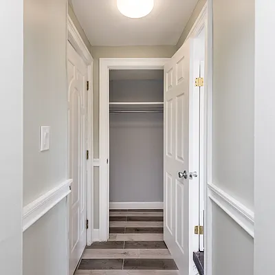 Rented by Nooklyn NYC LLC | media 67