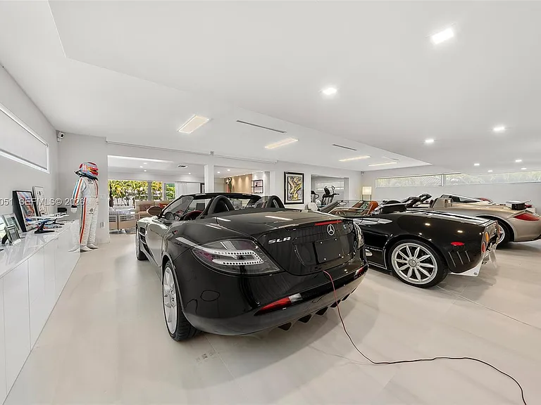 424 Alamanda Dr — Photo 26