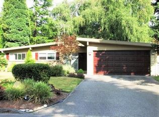 608 165th Ave NE, Bellevue, WA 98008