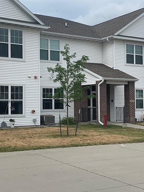 1st image of 2821 Talon Dr