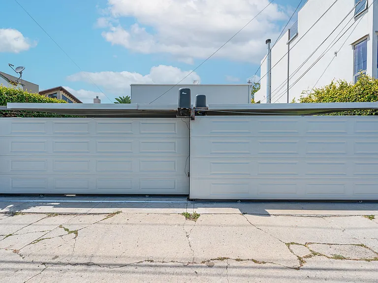 534 Broadway St #2 — Photo 6