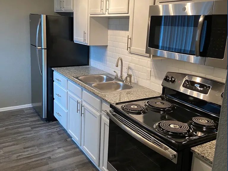 3955 Mather Ct #12 — Photo 7