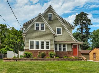 1333 Creston Ave, Des Moines, IA 50315