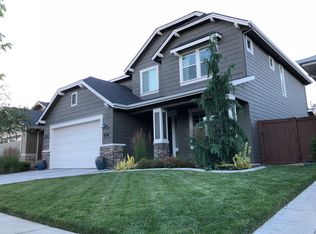 5475 N Diamond Creek Ave Meridian Id 83646 Zillow