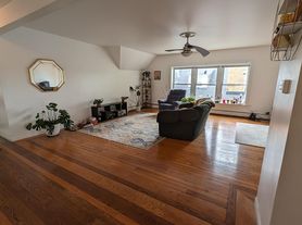 51 Argyle St, Rochester, NY