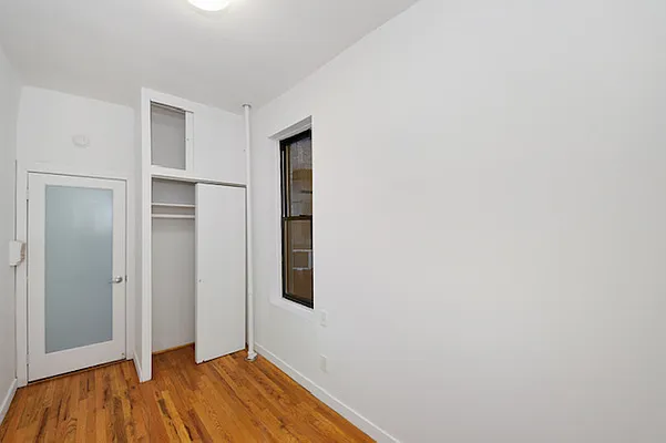 Rented by Aether Property Group | media 16