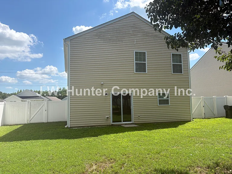 3556 Jetstream Dr NW — Photo 22