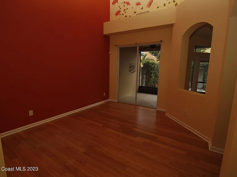 3275 Arden Cir — Photo 4