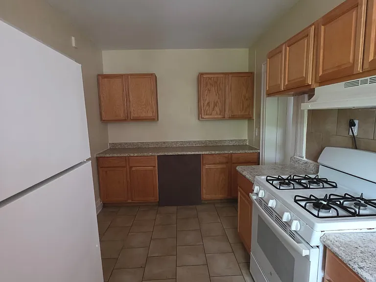 507 Norton Pkwy #B-21 — Photo 8