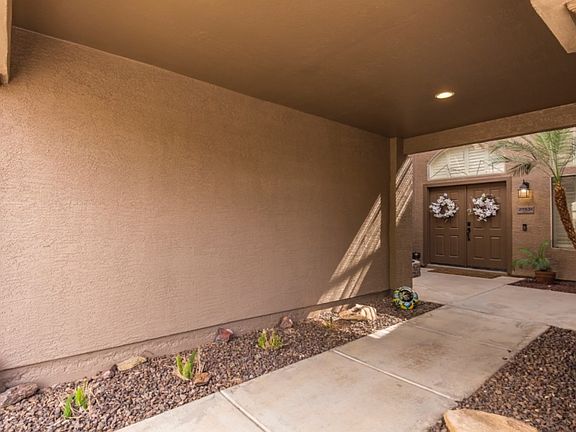 3rd image of 27831 N 47th St