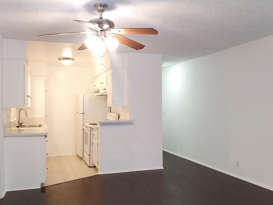 Model Unit- Vacant units may slightly differ