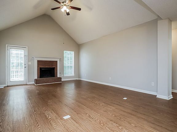 5th image of 134 Brookhaven Ln