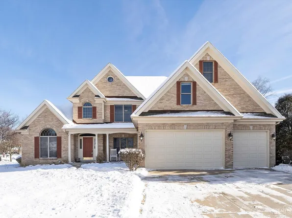 1102 McClurg Dr, Batavia, IL 60510