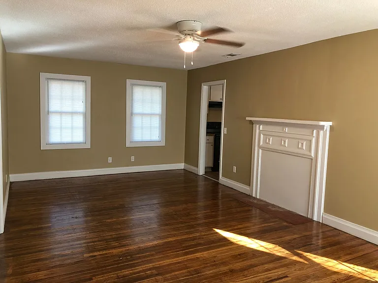 314 Jewell Dr — Photo 5