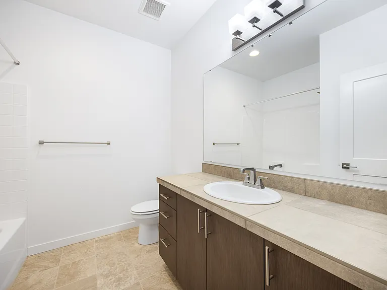15791 NE 14th Rte #1803 — Photo 11