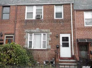 7323 52nd Ave, Maspeth, NY 11378