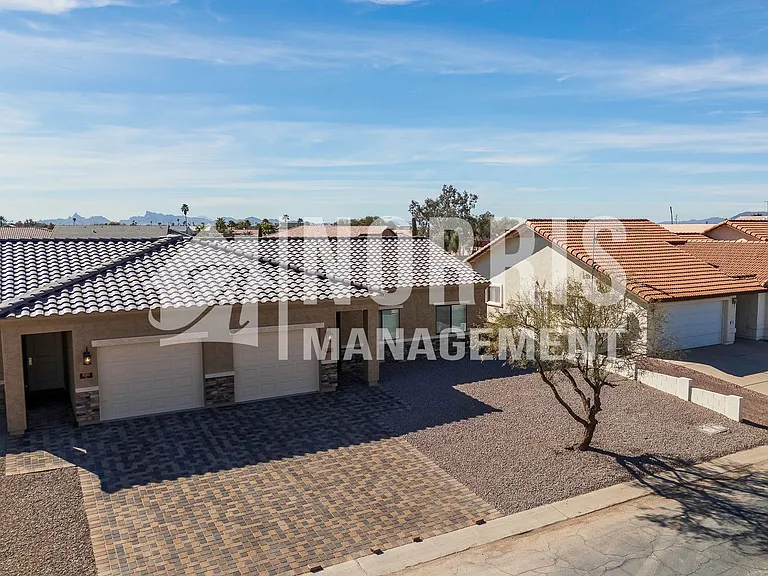 9301 W Century Dr — Photo 4