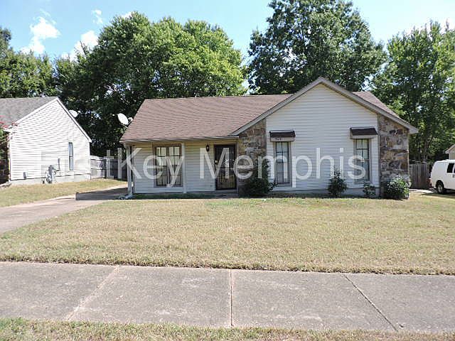 1st image of 3520 Grey Bark Dr