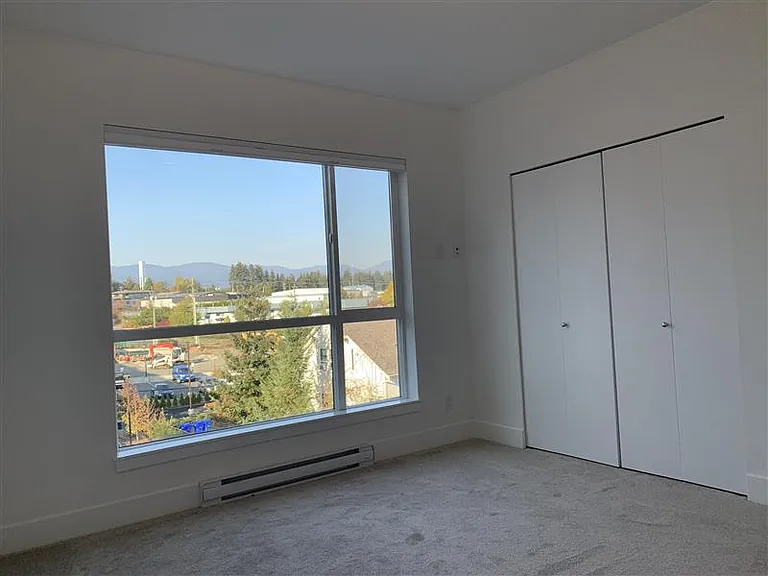 3070 Kilpatrick Ave #402 — Photo 5