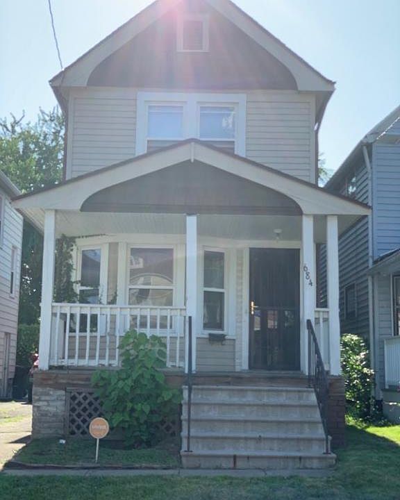 1st image of 684 E 124th St