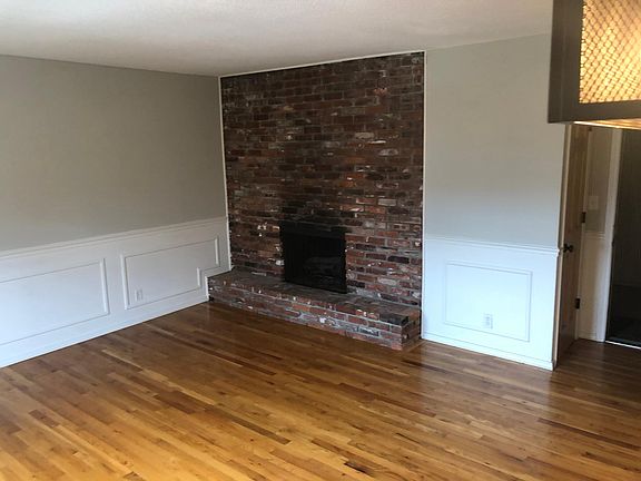 3rd image of 4410 Jarboe St