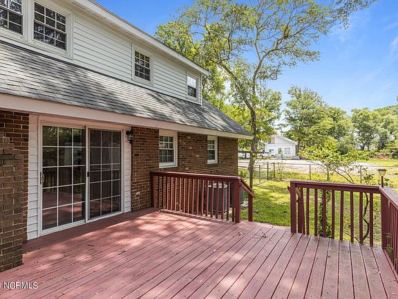 4th image of 4107 Bonham Street