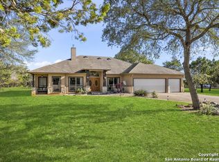 155 Fawn Dr, Bandera, TX 78003
