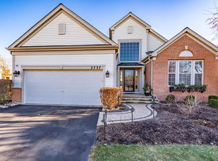 2737 Winton Ct, Dundee, IL 60118