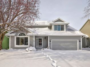 1226 65th Pl, West Des Moines, IA 50266