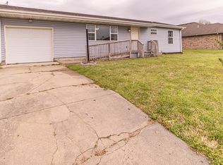 2115 Arizona Ave, Joplin, MO 64804
