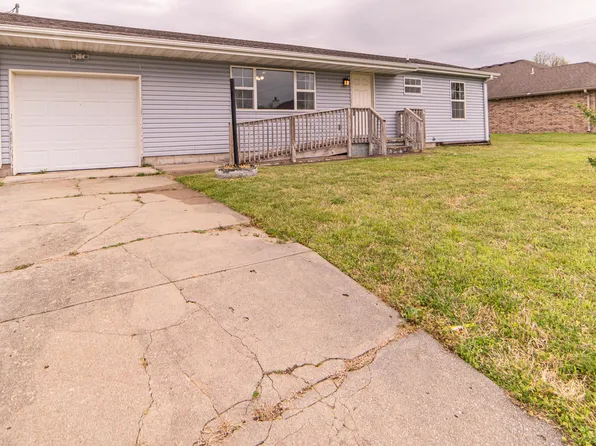 2115 Arizona Ave, Joplin, MO 64804