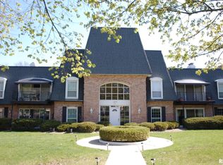 125 E Glen Ave APT 205B, Peoria, IL 61614