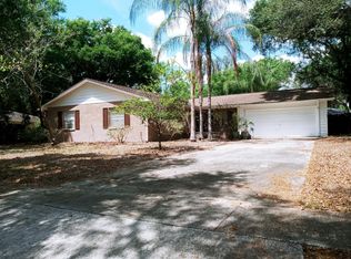 510 Woodcrest Rd, Brandon, FL 33511