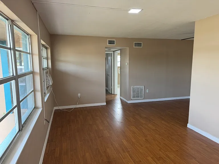 2733 Starlite Ln — Photo 15