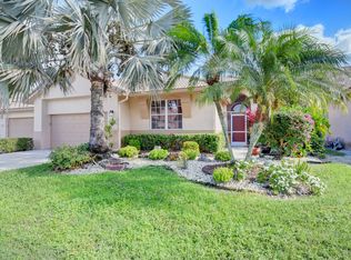 8828 Shoal Creek Ln, Boynton Beach, FL 33472