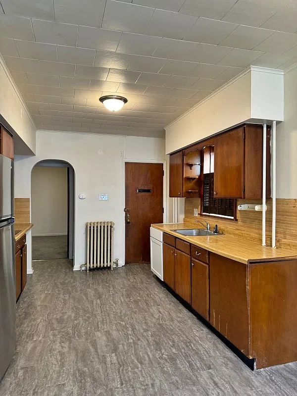 2 bed, $950 — Photo 4