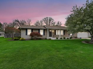 51835 Candy Ln, Granger, IN 46530