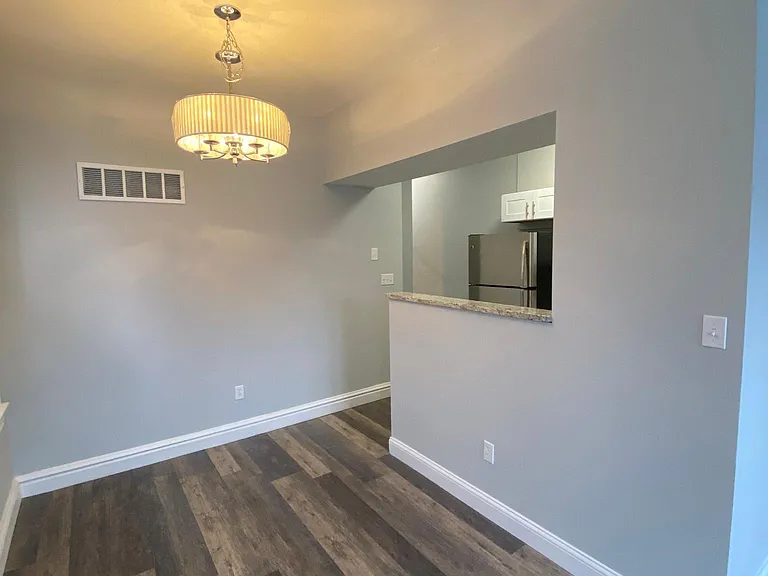 6306 Cates Ave #2W — Photo 6
