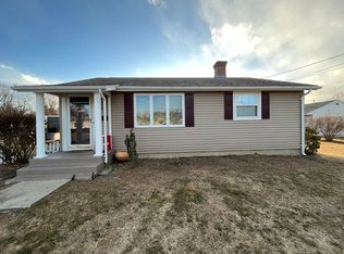 22 Rita St, Springfield, MA 01118