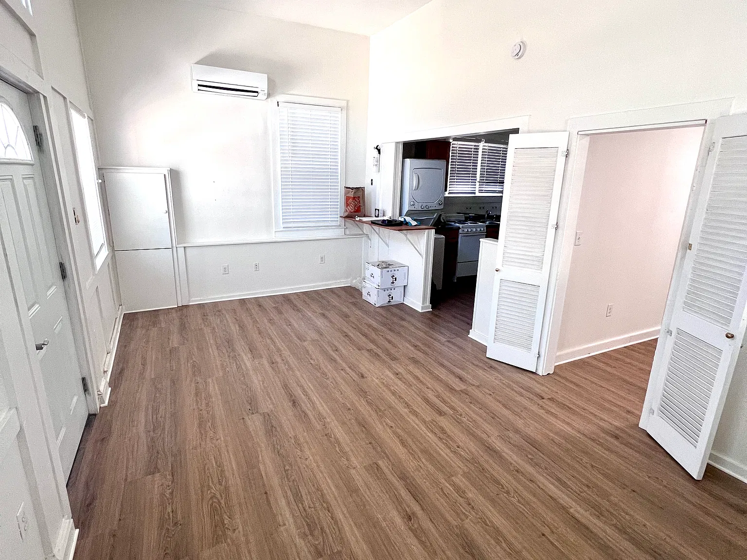 7009 Main St — Photo 2
